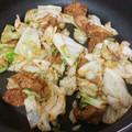 るかままんでござーい's cooksnap of when they made 簡単！油揚げ＋きゃべつ＋豆板醤の野菜炒め.