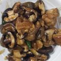 ★ふ～ちゃん★'s cooksnap of when they made 鶏肉、しめじ、ピーマンのマヨ醤油炒め.