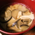 ゆきりん0201's cooksnap of when they made 茄子と舞茸の味噌汁.