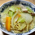 ＊えずみんママ＊'s cooksnap of when they made 厚揚げとキャベツの楽なべ.