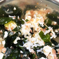 そみゆ's cooksnap of when they made 混ぜるだけ！しらすとワカメの豆腐和え.
