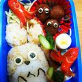 ゆ～みん1011's cooksnap of when they made 秋☆トトロとまっくろくろすけのキャラ弁❤.