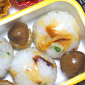 nosso's cooksnap of when they made きつねとタヌキのおにぎり.