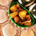 Vanillatan's cooksnap of when they made さつま芋としめじとソーセージ炒め.