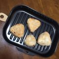 クック5☆'s cooksnap of when they made ラクックで簡単焼きおにぎり.