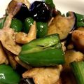 ひまわりTARO's cooksnap of when they made ナス ピーマン 豚肉のオイスター炒め.