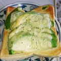 きゃうみ's cooksnap of when they made アボガドチーズトースト.