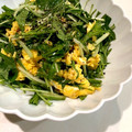 asuuumomo's cooksnap of when they made 水菜大量消費♩炒り卵中華サラダ★.