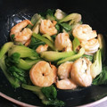 ことしの目標です。's cooksnap of when they made 青梗菜とエビの中華炒め.