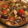kyon123's cooksnap of when they made 本場スペインバルの★牡蠣のアヒージョ★.