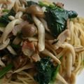 yuriレシピ's cooksnap of when they made ほうれん草ときのこの和風パスタ.