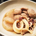 クック1OZ5P5☆'s cooksnap of when they made 生姜を効かせた イカと大根と里芋の煮物♪.