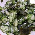 れいまいりと's cooksnap of when they made きゅうりとワカメの酢の物.
