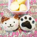 mufuron's cooksnap of when they made 簡単キャラ弁☆３匹の猫の肉球おにぎり弁当.