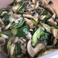 らーてぃん's cooksnap of when they made マッシュルームとネギのオイスター炒め.