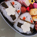 eiyoushi's cooksnap of when they made 可愛いおにぎり☺️超簡単！.