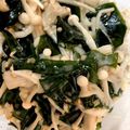 ぶらじるごはん's cooksnap of when they made 食べ過ぎ注意！えのきとわかめのナムル風②.