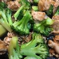わたるんママ's cooksnap of when they made 豚バラとブロッコリーのオイスター炒め.