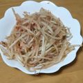 たちんぺ's cooksnap of when they made ◇もやしとベーコンのナンプラー炒め◇.