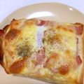 しおtan's cooksnap of when they made 簡単とろ〜り＊カルボナーラトースト.