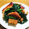 ☆★あんず姫★☆'s cooksnap of when they made ほうれん草と鮭・厚揚げのバター炒め.