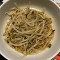 まーほ04's cooksnap of when they made レンジだけで簡単副菜♥もやしナムル.