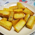 ジョンリークッカー's cooksnap of when they made 甘くて香ばしい芋スティック.