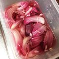 キッチン106's cooksnap of when they made 超カンタン！紫玉ねぎのらっきょ風ピクルス.