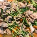 くらげあむ's cooksnap of when they made 豚小間と豆苗のジンジャーペッパー炒め♪.