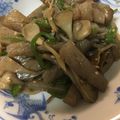 sapyo's cooksnap of when they made ダイエット！こんにゃく舞茸の甘辛炒め.