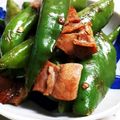 ♡こもれび♡'s cooksnap of when they made ＊甘長とうがらしとベーコンの炒め物＊.