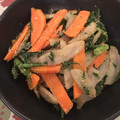 sachinchan's cooksnap of when they made 簡単！ごぼうと人参と春菊の胡麻和え.