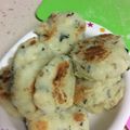 かつらこさん's cooksnap of when they made 離乳食後期完了期じゃがいもと納豆のおやき.