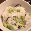 liarra's cooksnap of when they made 簡単混ぜるだけ枝豆ご飯.