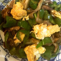 mimiccoo's cooksnap of when they made 舞茸とピーマンのカレー炒め♬.