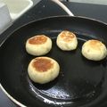 クック97DCVO☆'s cooksnap of when they made フライパンで焼く簡単もちもちパン.