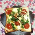 ぽぽきゅ's cooksnap of when they made ミニトマ×クリチの梅わさびトースト.