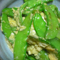 ＭＯＭＯパンダ's cooksnap of when they made きぬさやの卵とじ.