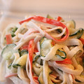 Burky's cooksnap of when they made 簡単！きゅうりとかにかまのマヨサラダ.