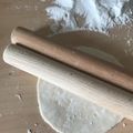 Yokchina's cooksnap of when they made 手作り 自家製 餃子の皮 裏技付き.
