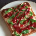 みがつくひと's cooksnap of when they made タマネギ＆ピーマン★チーズ・トースト.