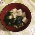 ☆haru_mi☆'s cooksnap of when they made わかめとはんぺんのお吸い物.