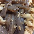 makosaka's cooksnap of when they made れんこんとこんにゃくのコクうまきんぴら.
