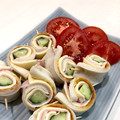 asuuumomo's cooksnap of when they made 簡単おつまみ♪ちくわのクルクル.