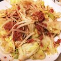 ★わさび★'s cooksnap of when they made 簡単☆玉葱ともやしのコンビーフ炒め.