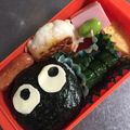 ほろろん55's cooksnap of when they made “まっくろくろすけ”のおにぎり.