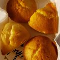 農家とお菓子's cooksnap of when they made 焼きたてカリふわ♡プレーンマフィン。.