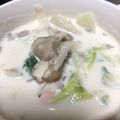 yurippii's cooksnap of when they made 白菜、ベーコン、舞茸のミルクスープ.