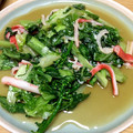 hiromi17's cooksnap of when they made レタスとカニカマの鶏がら塩炒め.