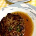 トロイメライ♬'s cooksnap of when they made 一味違う☆豚挽肉の照り焼きハンバーグ.